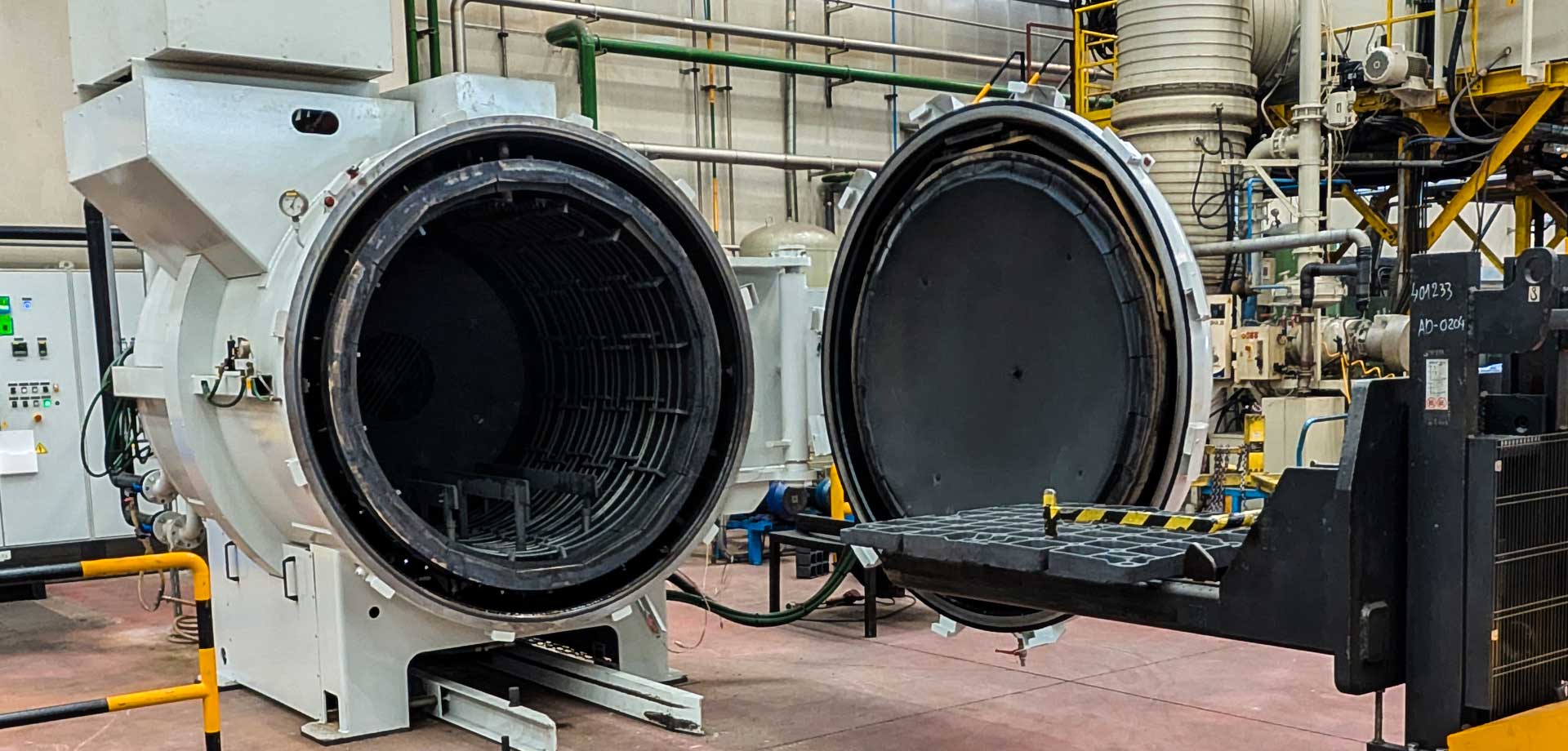 Intalación de tratamiento térmico en vacío en TTT Group